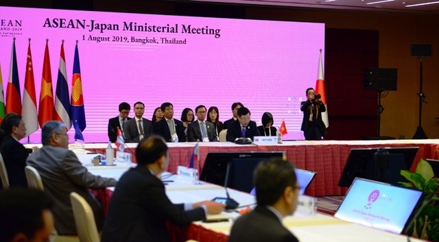 ngay lam viec thu 2 hoi nghi bo truong ngoai giao asean nhat ban