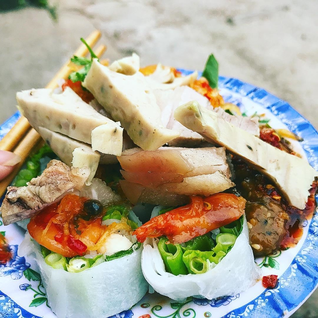 den xu hue mong mo khong the bo qua nhung mon banh doc la ma ngon me hon nay