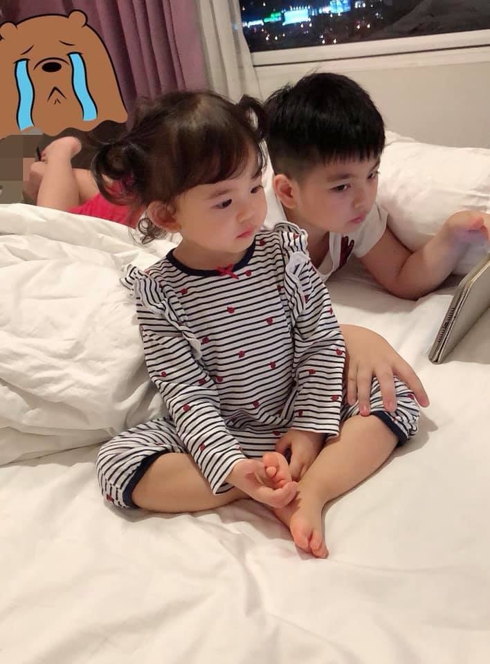 Tin giải trí sao Việt hôm nay (1/3): Á hậu Huyền My khoe đường cong cùng bikini táo bạo tin giai tri sao viet hom nay 13 a hau huyen my khoe duong cong cung bikini tao bao