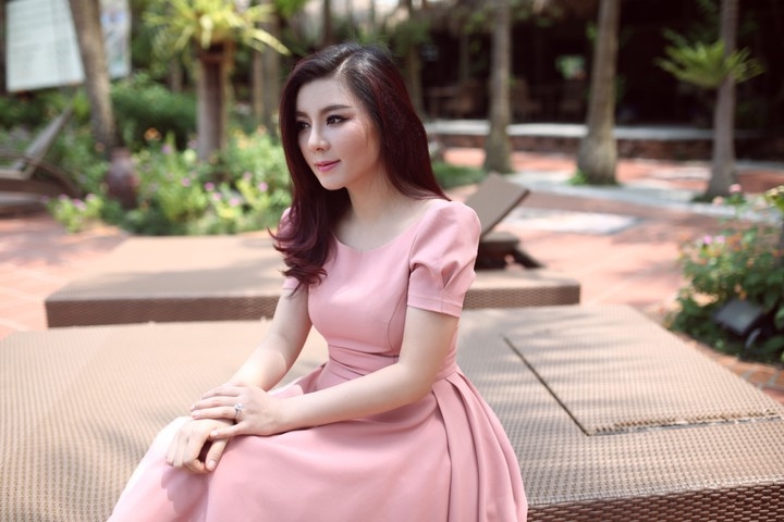 nhung sao viet nao dang thuc hien cach ly phong dich covid 19