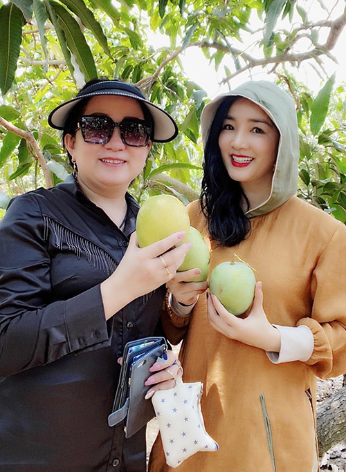 tin tuc giai tri sao viet hom nay 193 gia dinh khong to chuc le vieng nghe si thai thanh vi dich covid 19