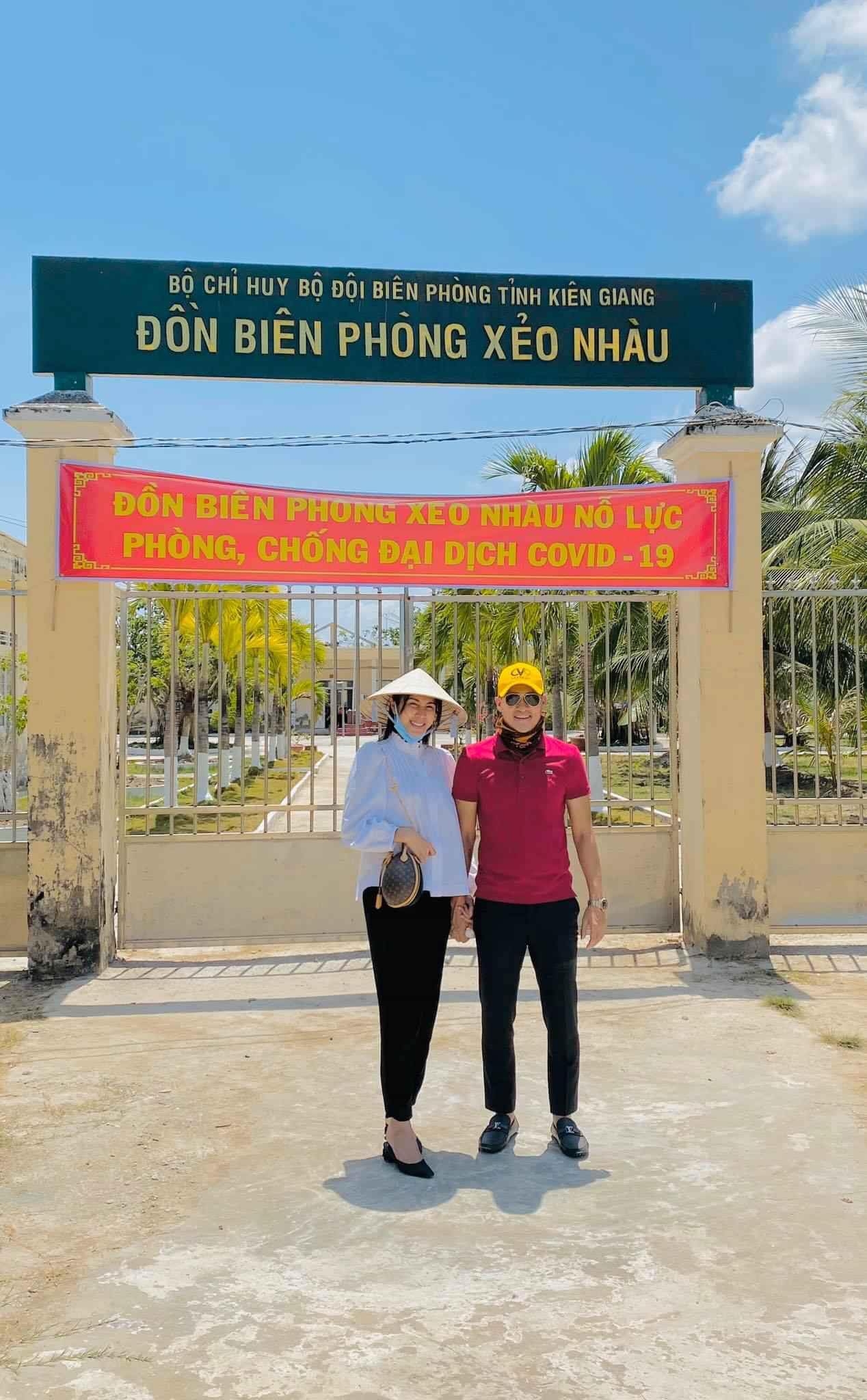 Tin tức giải trí sao Việt hôm nay (4/4): Thủy Tiên lên tiếng khi bị nói làm từ thiện để đánh bóng tên tuổi tin tuc giai tri sao viet hom nay 44 sao viet mua covid 19 dong cua nha hang spa ban hang online