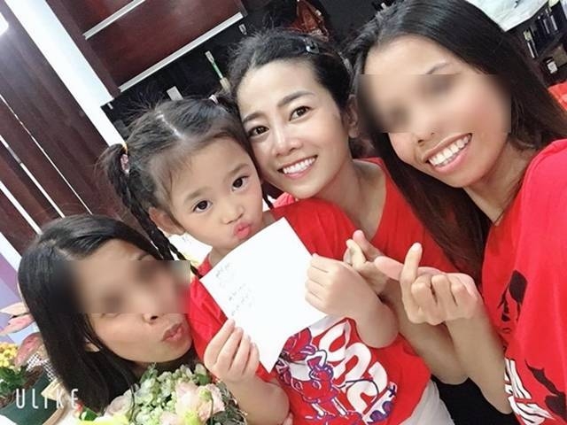 tin tuc giai tri sao viet hom nay 84 cuoc song cua be lavie sau khi me mat