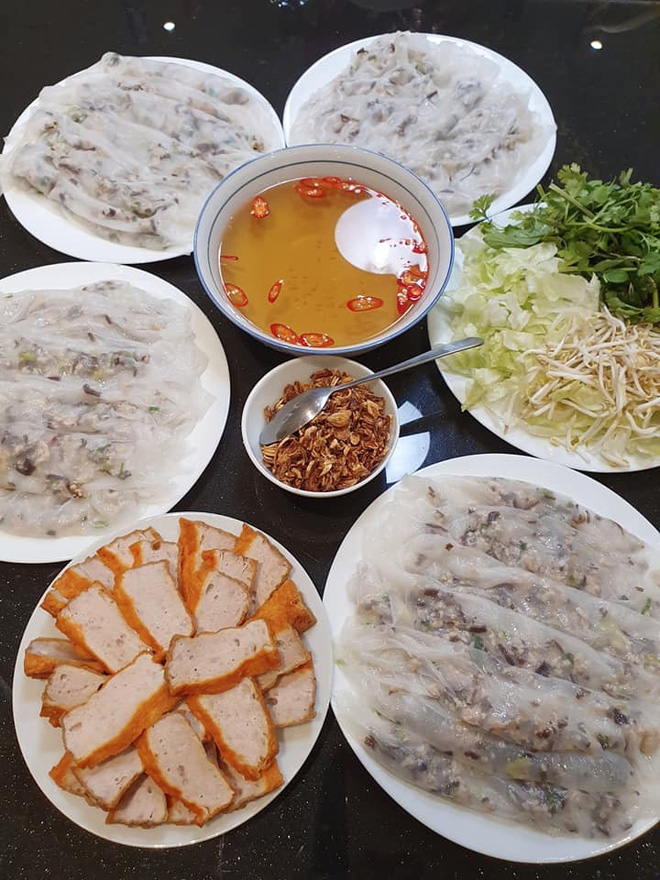 Cà phê bọt biển, trứng chiên bồng bềnh và loạt món ngon gây sốt những ngày cách ly xã hội nhung mon ngon gay sot cong dong mang mua dich covid 19