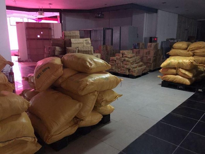 Ấm lòng chuỗi siêu thị 'Hạnh Phúc 0 đồng' dành cho người dân khó khăn tại Hà Nội am long chuoi sieu thi hanh phuc 0 dong danh cho nguoi dan kho khan tai ha noi