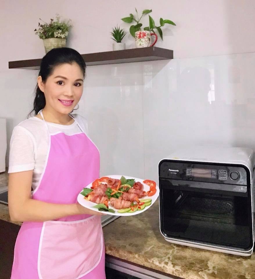 tin tuc giai tri sao viet hom nay 284 dieu it biet ve ba xa quyen linh luon yeu thuong thau hieu chong ung xu khon kheo