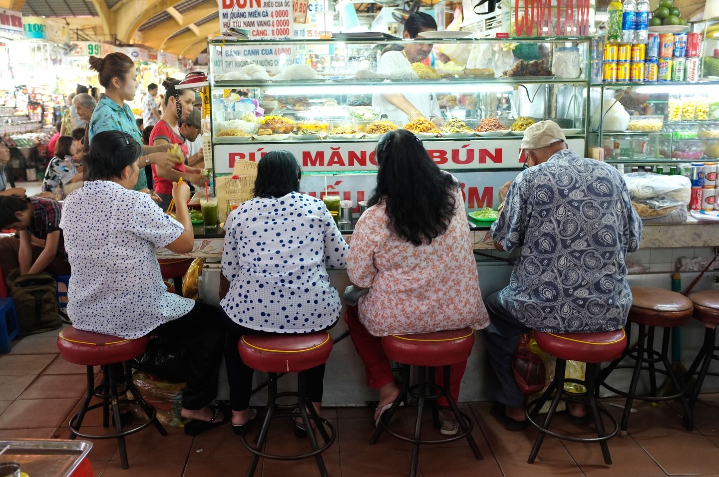 nhung dia diem am thuc tuyet voi nhat tphcm trong mat thuc khach nuoc ngoai