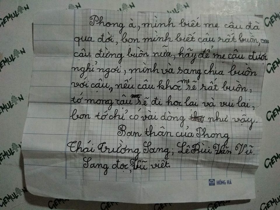 buc thu cam dong an ui cau be mat me cua hai nguoi ban tieu hoc