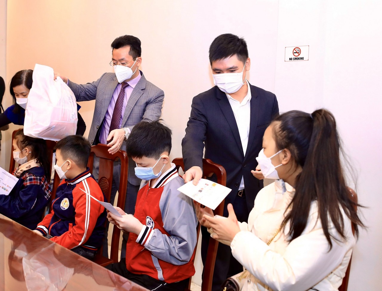 T&T Group trao quà cho trẻ em khó khăn tại  Hà Nội