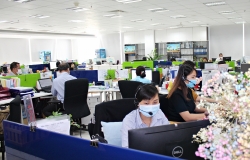 Vinamilk hỗ trợ 10 tỷ đồng mua thiết bị y tế giúp phát hiện nhanh virut Sars-cov-2