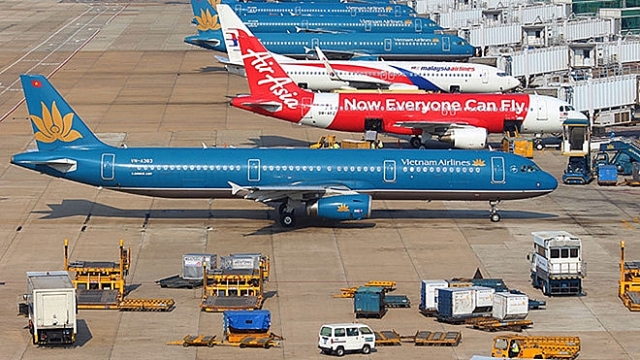 Dừng, giảm tần suất bay, hàng không Việt thiệt hại hơn 30.000 tỉ đồng dung giam tan suat bay hang khong viet thiet hai hon 30000 ti dong