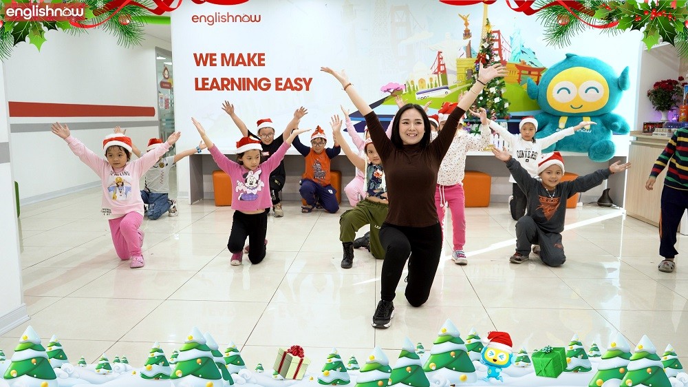 Tận hưởng không khí Giáng sinh linh đình cùng Englishnow