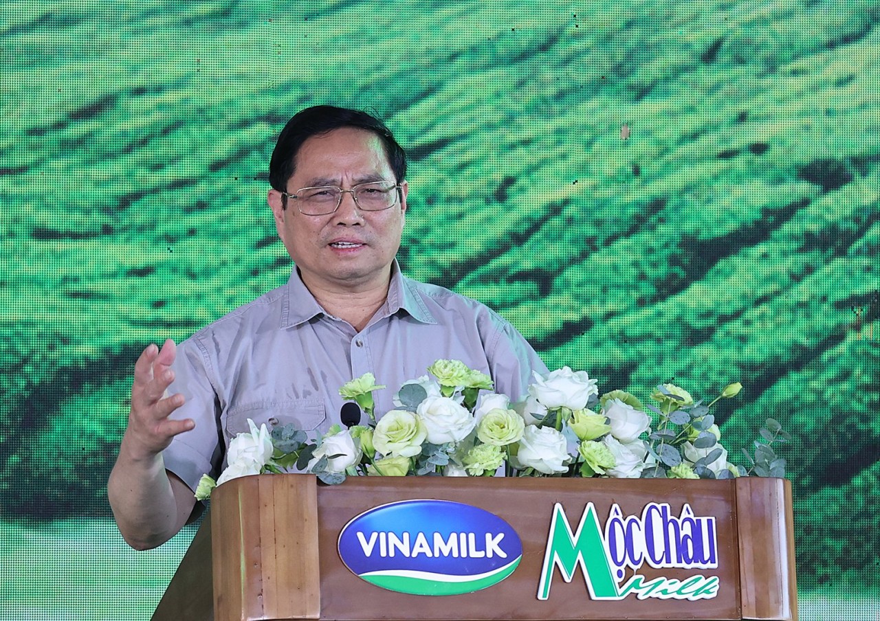 Mộc Châu Milk và Vinamilk chính thức ra mắt, khởi công dự án tổ hợp thiên đường sữa Mộc Châu