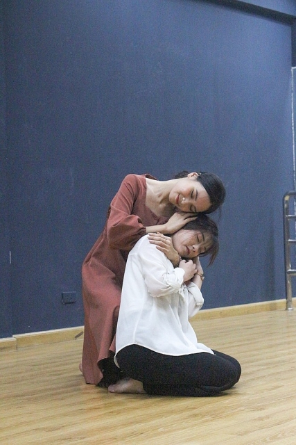 "The Blue Mirror": Khép lại những cung bậc cảm xúc của sinh viên ĐH Văn hóa the blue mirror khep lai nhung cung bac cam xuc cua sinh vien dh van hoa