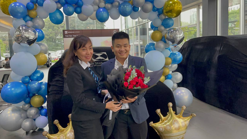 Sau bao khó khăn thử thách, Lại Hữu Nghĩa đã gặt hái được thành quả cho mình. Anh đã có thể tự mua nhà, mua xe và có cuộc sống sung túc, viên mãn.