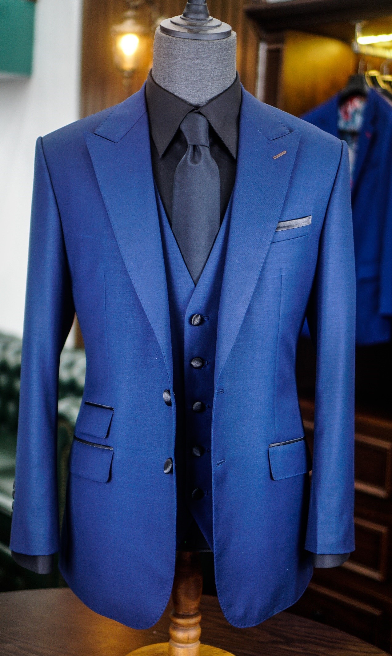NTK Nguyễn Công Hoan chia sẻ những yếu tố khác biệt tại Juan's Tailor so với may đo truyền thống
