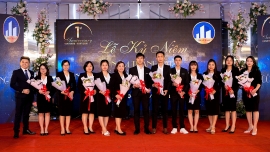 Tưng bừng lễ kỷ niệm 1 năm thành lập Công ty Cổ phần Đầu tư & Thương mại Bất động sản Nhật Nam