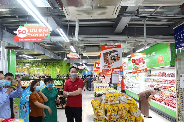 BRGMart tăng 300% lượng dự trữ nhóm hàng hoá thiết yếu ứng phó với dịch Covid-19