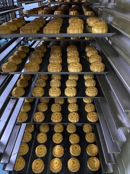 Combo bánh trung thu đang ưu đãi tại Hội An Mooncake