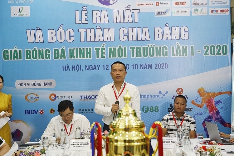 Quang cảnh buổi Lễ ra mắt và bốc thăm chia bảng Giải bóng đá Kinh tế Môi trường lần I-2020.