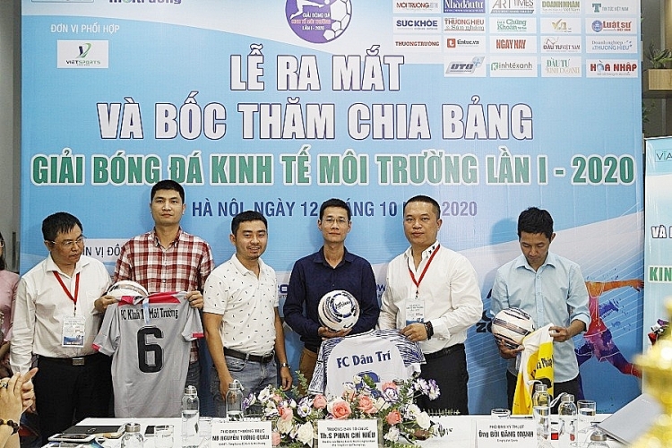 12 đội bóng mạnh tham dự Giải bóng đá Kinh tế Môi trường lần I-2020
