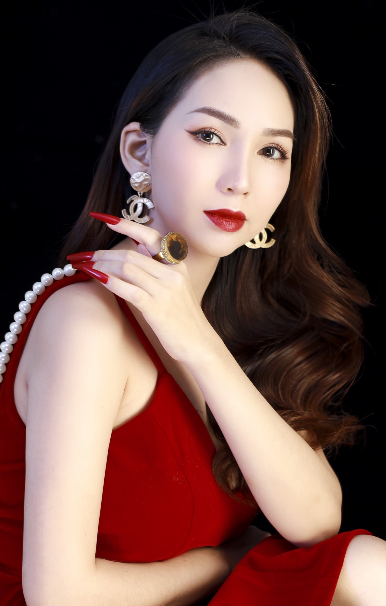 Hành trình tay trắng lập nghiệp đến nữ doanh nhân thành công của cô gái trẻ Nguyễn Kiều Oanh
