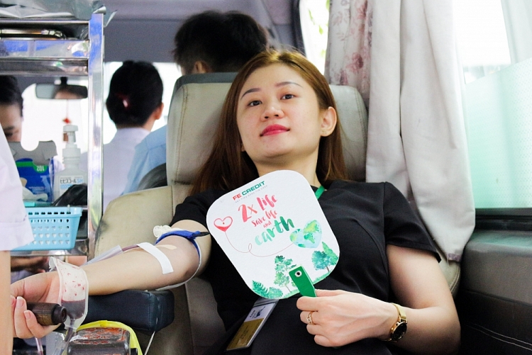 Ngày hội hiến máu: Trao yêu thương, gieo sự sống Ngày hội hiến máu: Trao yêu thương, gieo sự sống