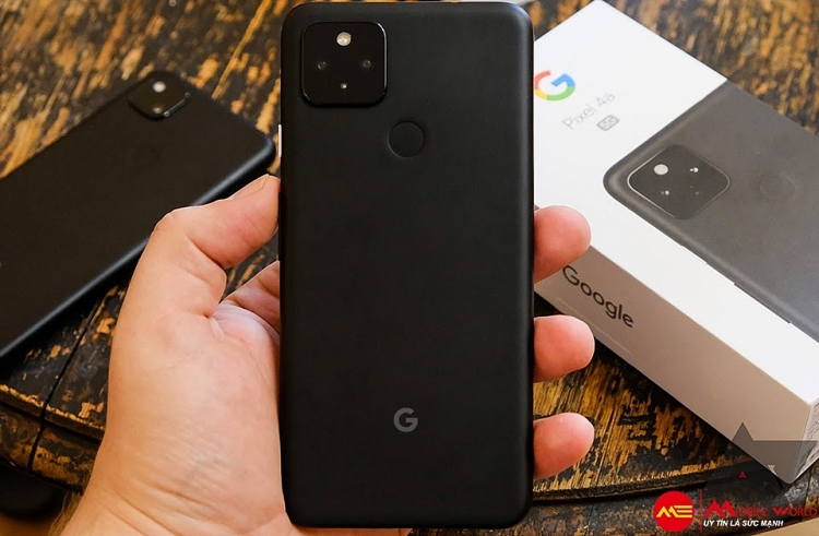 Nhìn chung, có rất ít sự khác biệt giữa các điện thoại này, vì các camera chính và phần mềm hỗ trợ đều giống nhau.