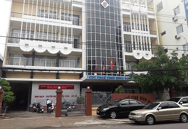 lanh dao cu chiu ky luat cuc thue binh dinh co tan cuc truong