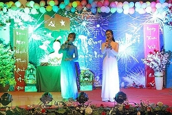 nguoi viet tai mong co hao huc don tet 2020