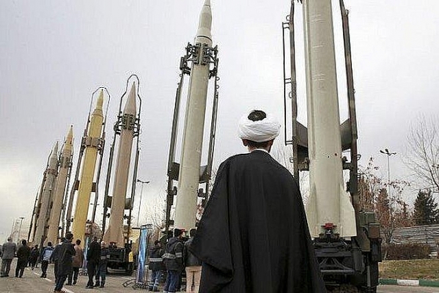 soi suc manh quan doi iran duoi thoi tu lenh soleimani