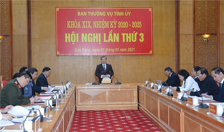 Bí thư Tỉnh ủy Lại Xuân Môn giao nhiệm vụ (Ảnh: Cổng TTĐT tỉnh Cao Bằng_