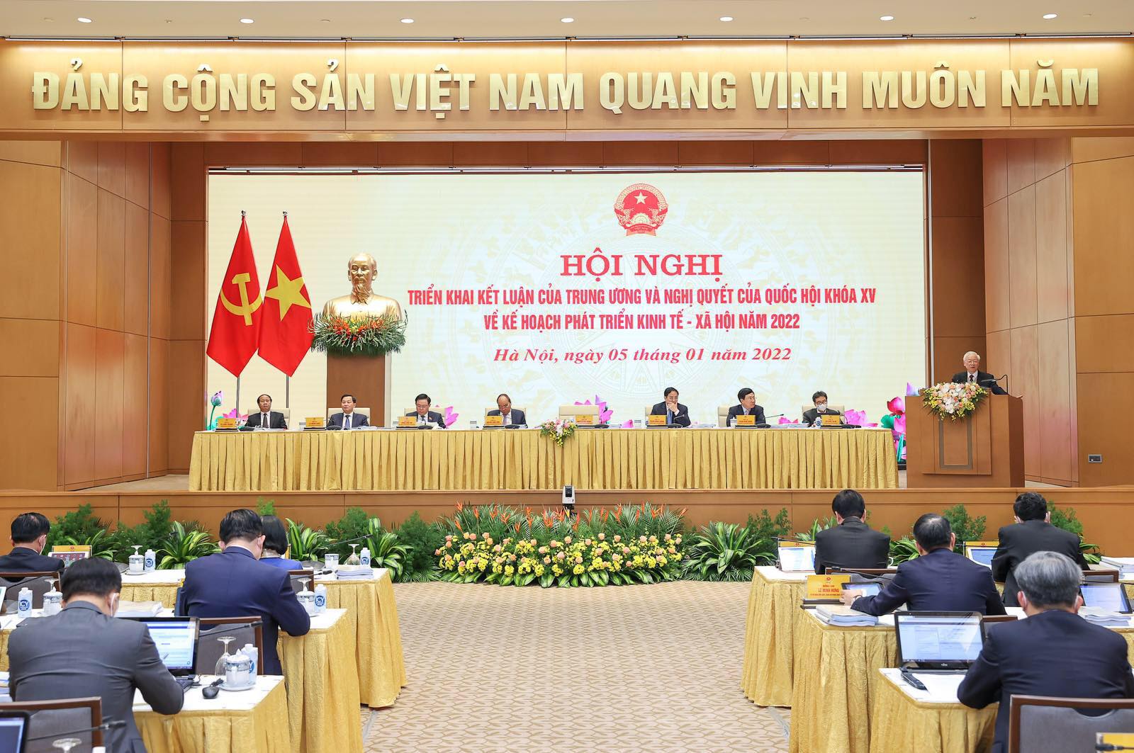 Hoàn thành ở mức cao nhất các mục tiêu, nhiệm vụ đã đề ra trong bối cảnh "khó khăn chồng chất khó khăn"