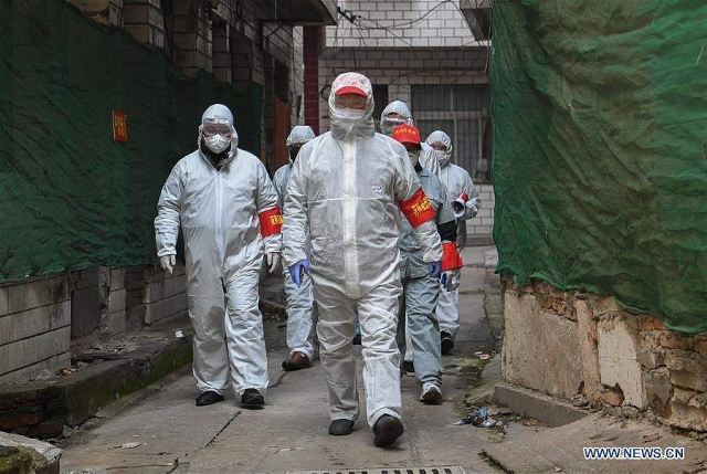 giua tam dich virus corona hang trieu nguoi dan vu han song nhu the nao