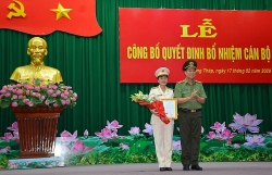 ong vuong dinh hue duoc bau giu chuc truong doan dbqh thanh pho ha noi