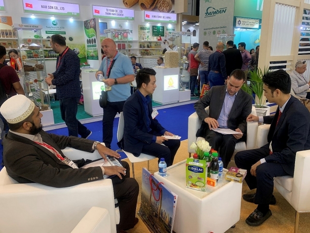 vinamilk ky hop dong 20 trieu usd ngay tai hoi cho quoc te gulfood dubai 2020
