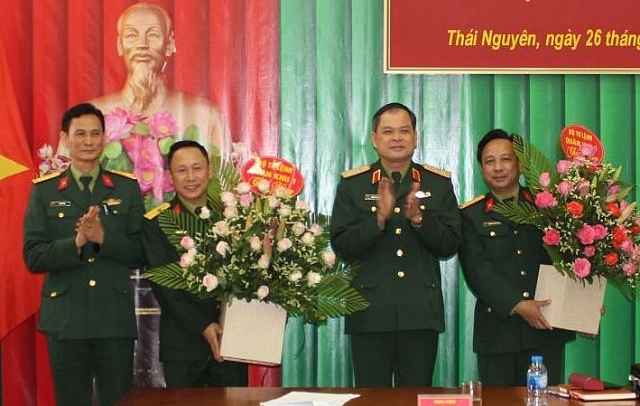 nhan su lanh dao moi bo quoc phong hoi chu thap do viet nam