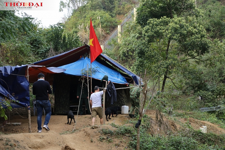 Tết lính nơi phên dậu, chốt kiểm soát chính là nhà