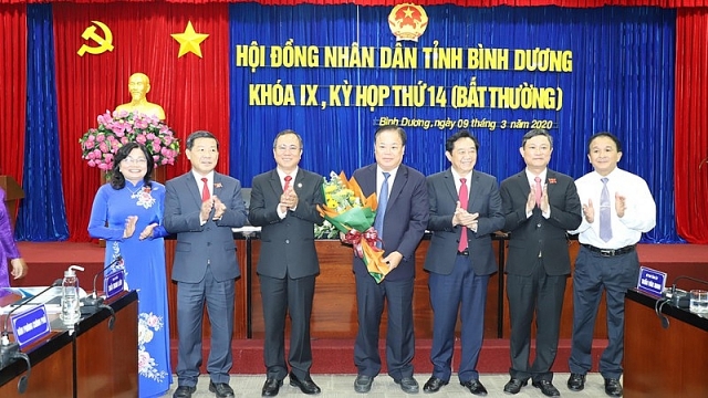 Thừa Thiên - Huế và Bình Dương bổ nhiệm nhân sự, lãnh đạo mới thua thien hue va binh duong bo nhiem nhan su lanh dao moi