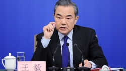 thu tuong israel netanyahu am tinh voi covid 19