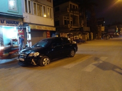 Hà Nội: Say rượu gây tai nạn nghiêm trọng, tài xế bỏ chạy