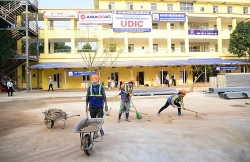 nguoi lao dong bi ngung viec vi cach ly duoc tra luong the nao