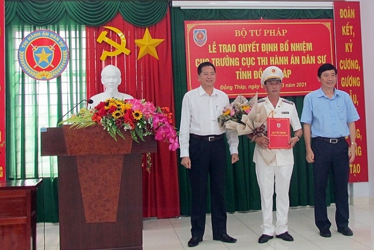 Tin bổ nhiệm lãnh đạo mới Bộ Xây dựng, Bộ Tư pháp, EVN