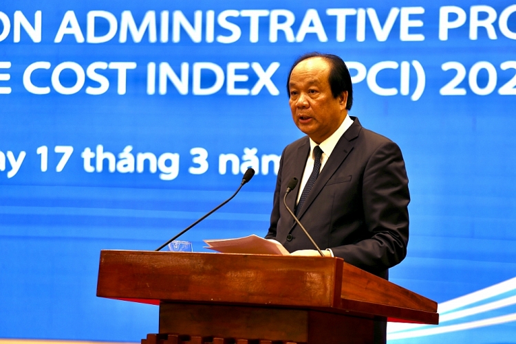 Bộ trưởng, Chủ nhiệm VPCP Mai Tiến Dũng phát biểu họp báo