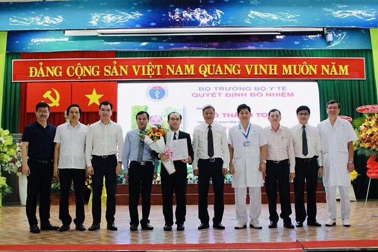 Tin nhân sự, lãnh đạo mới Bộ Y tế, Viện KSND, Văn phòng Quốc hội