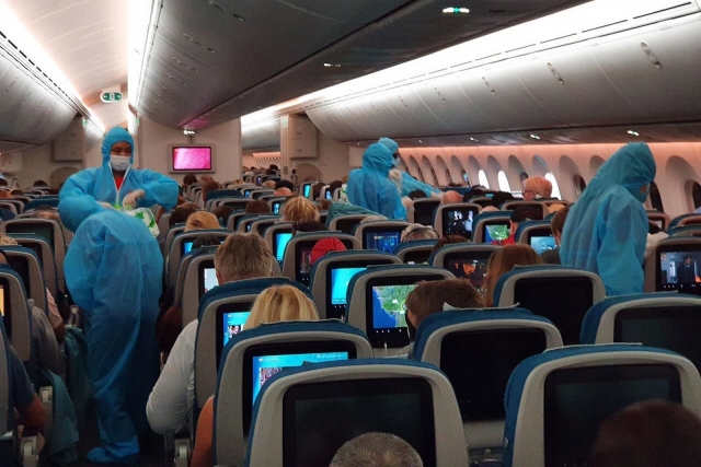 Vietnam Airlines mở 2 chuyến bay chở 600 công dân châu Âu về nước vietnam airlines mo 2 chuyen bay cho 600 cong dan chau au ve nuoc