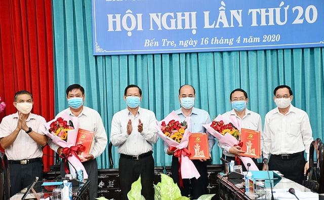 bo nhiem lanh dao moi tai tpho chi minh kon tum va ben tre