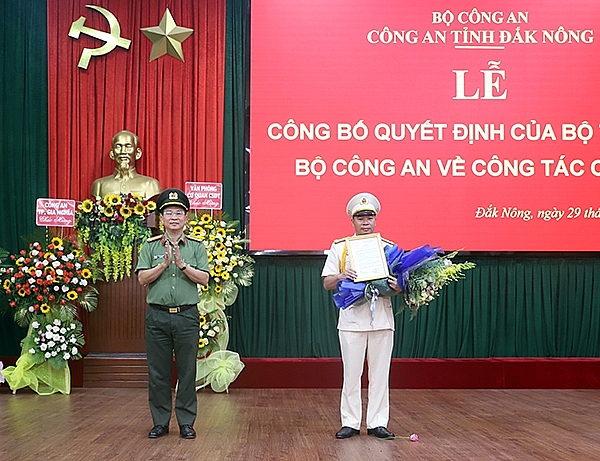 bo nhiem lanh dao moi cong an lai chau hau giang va dak nong
