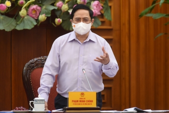 Thủ tướng yêu cầu đổi mới mạnh mẽ tư duy, tạo đột phá thúc đẩy phát triển kinh tế-xã hội