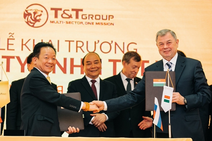 tap doan tt group lap cong ty con tai lien bang nga